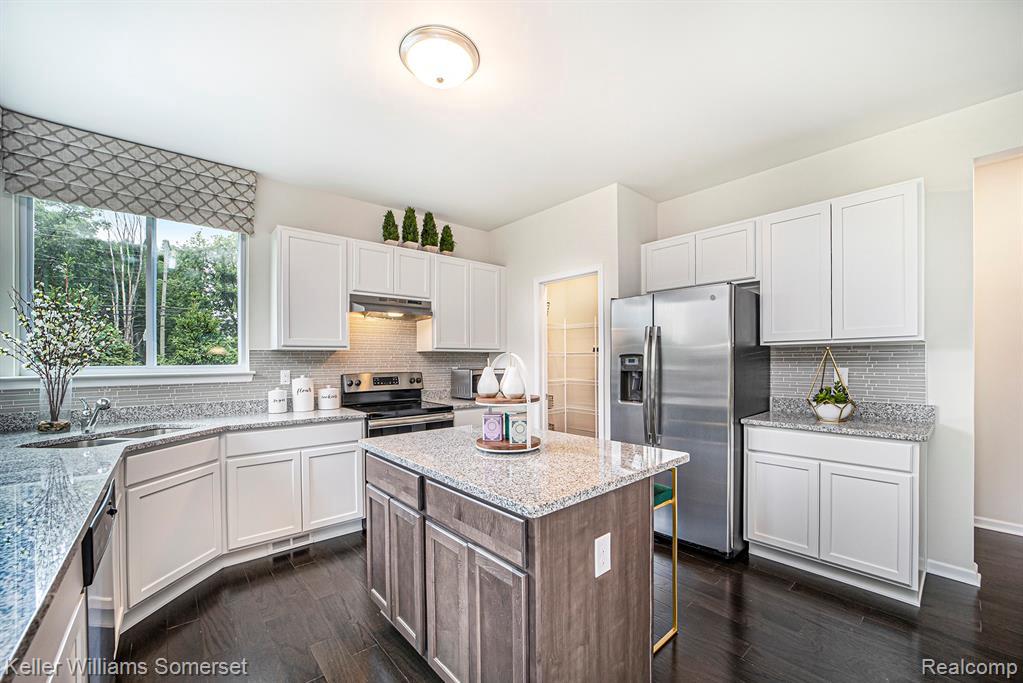 12305 Lincolnshire Dr Sterling Heights Mi 48312 Myburrellhome Com