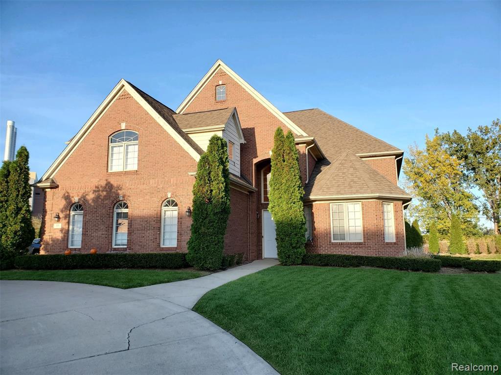 35 SAND BAR LN, Detroit, MI 48214