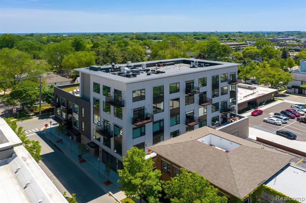 and Oakland County Condos for Sale & Oakland County