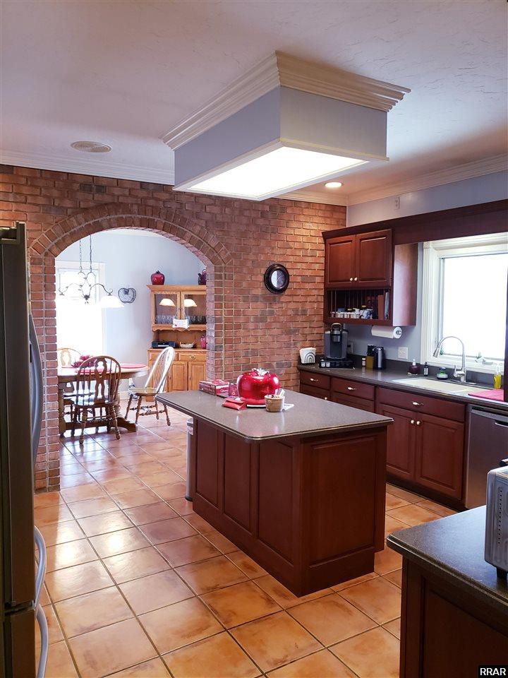5238 Old Pierce Road
