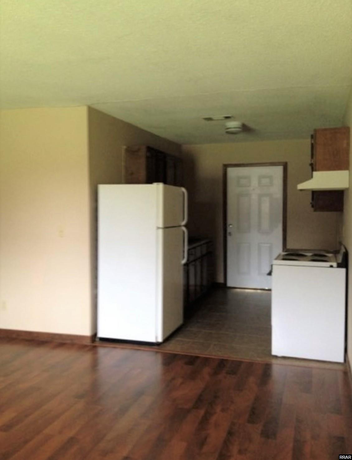 113-115-129-131 Oakfield Drive