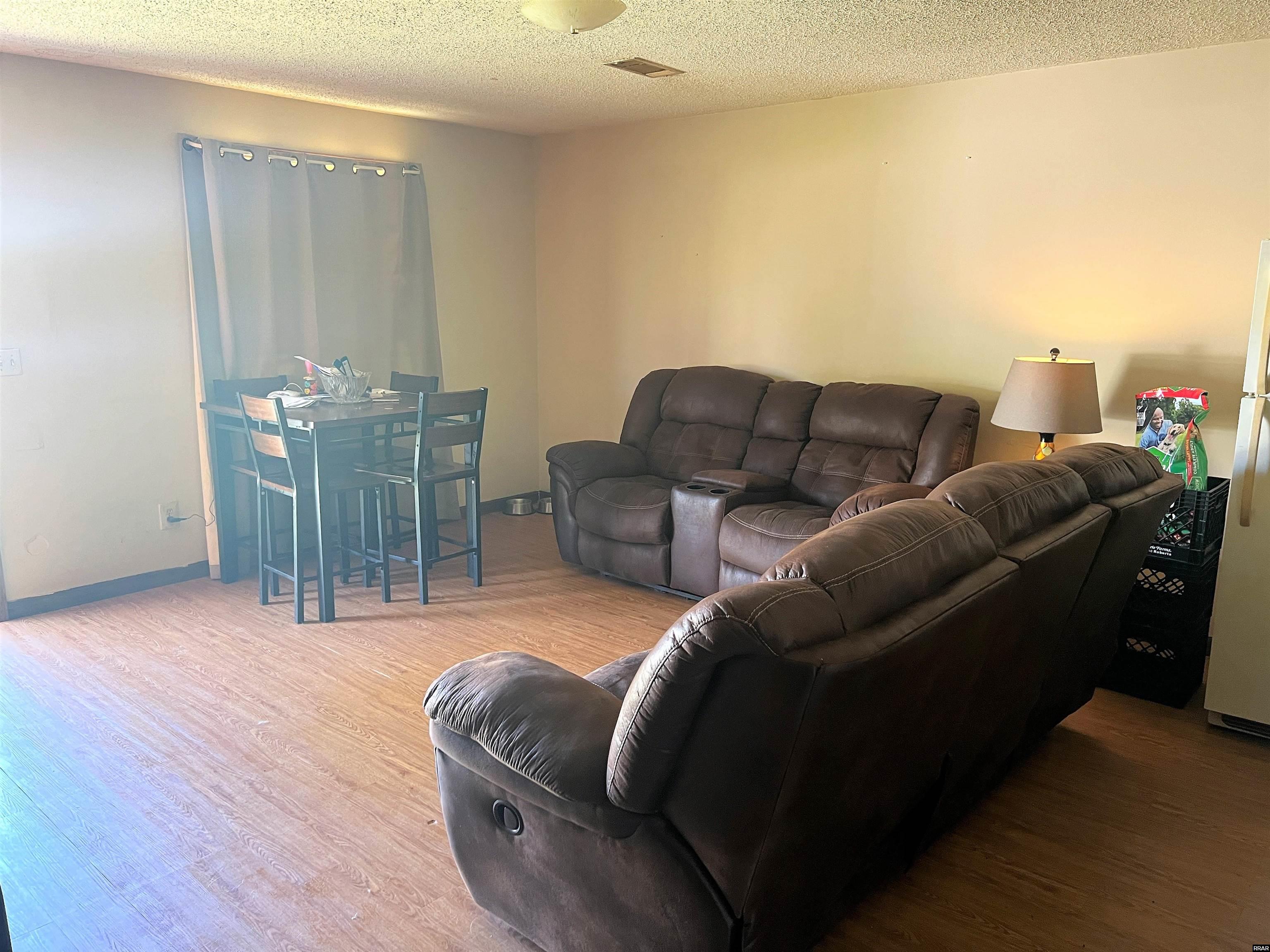 113-115-129-131 Oakfield Drive