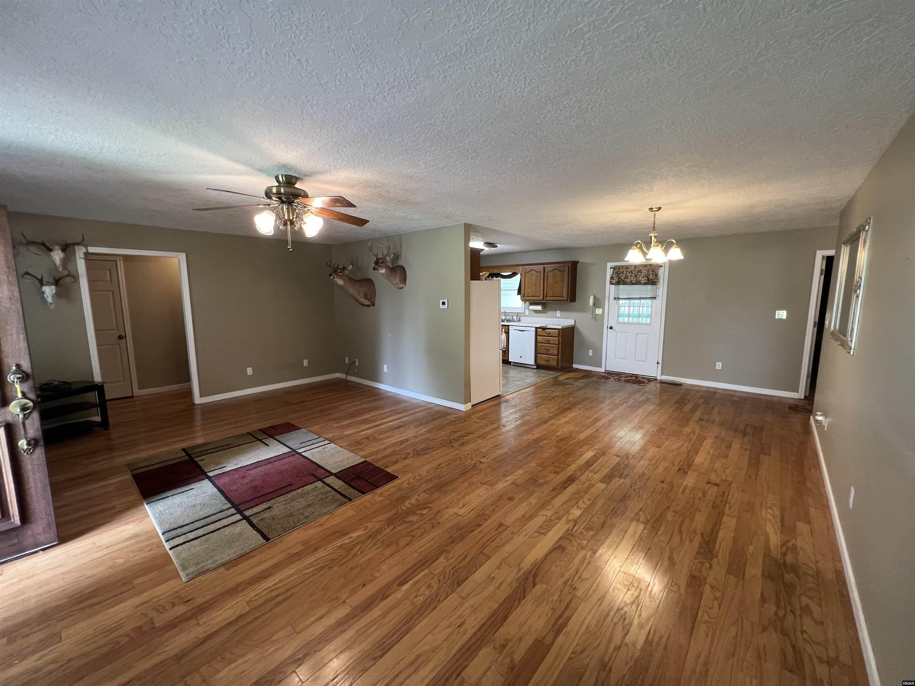 1115 Honeysuckle Lane