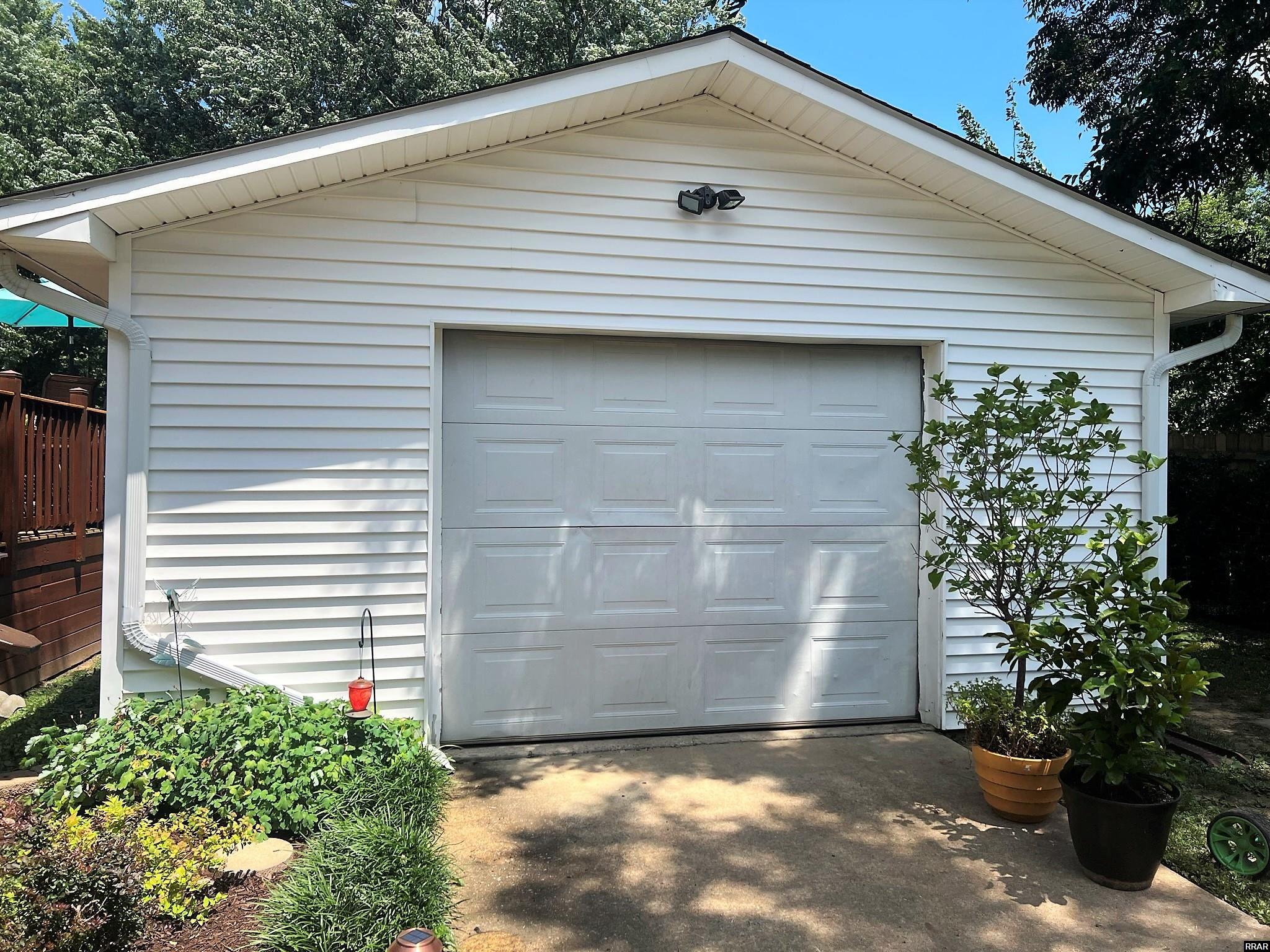 418 Evergreen Street