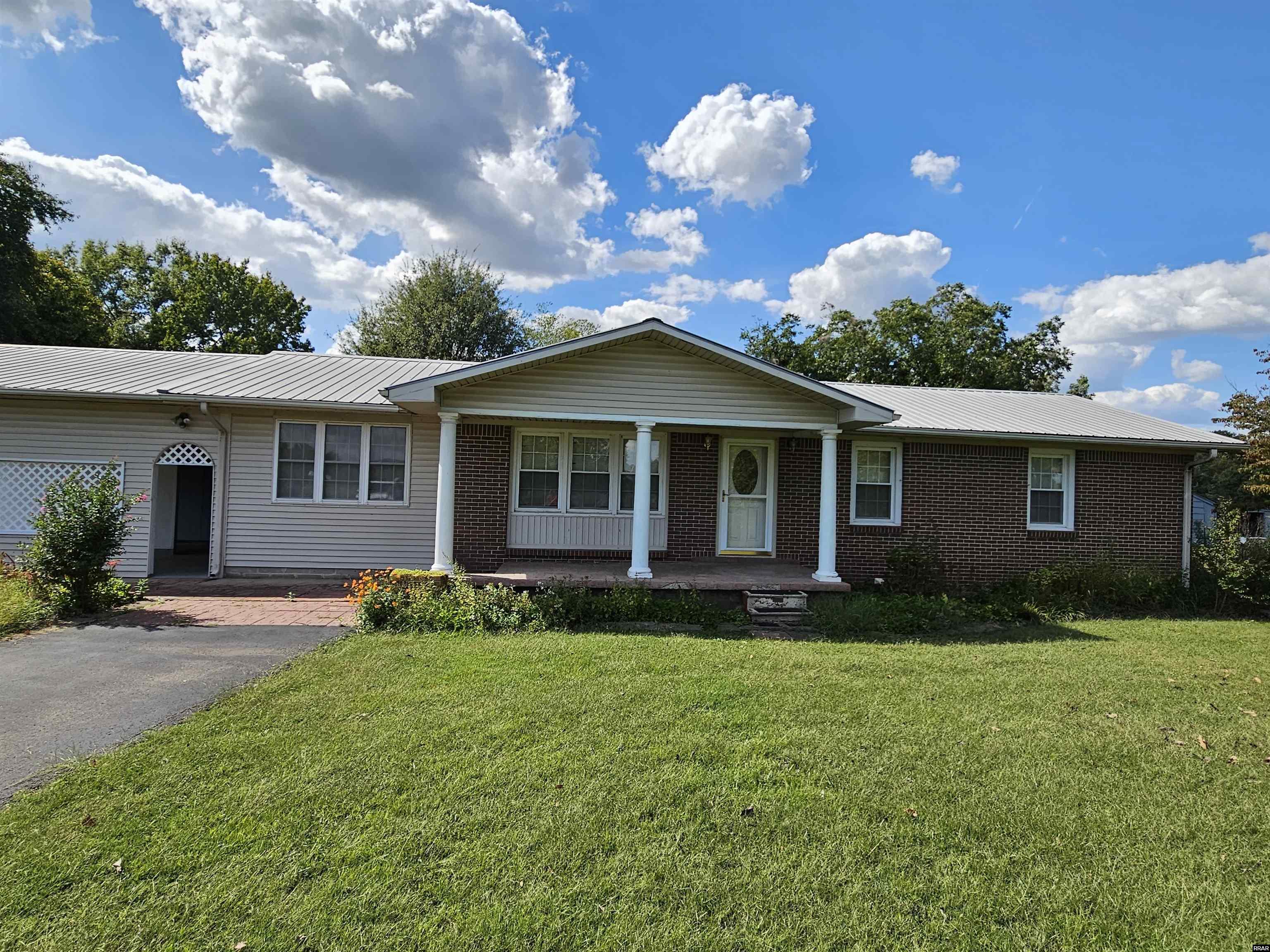 Residential for sale in GREENFIELD, Tennessee, 44426