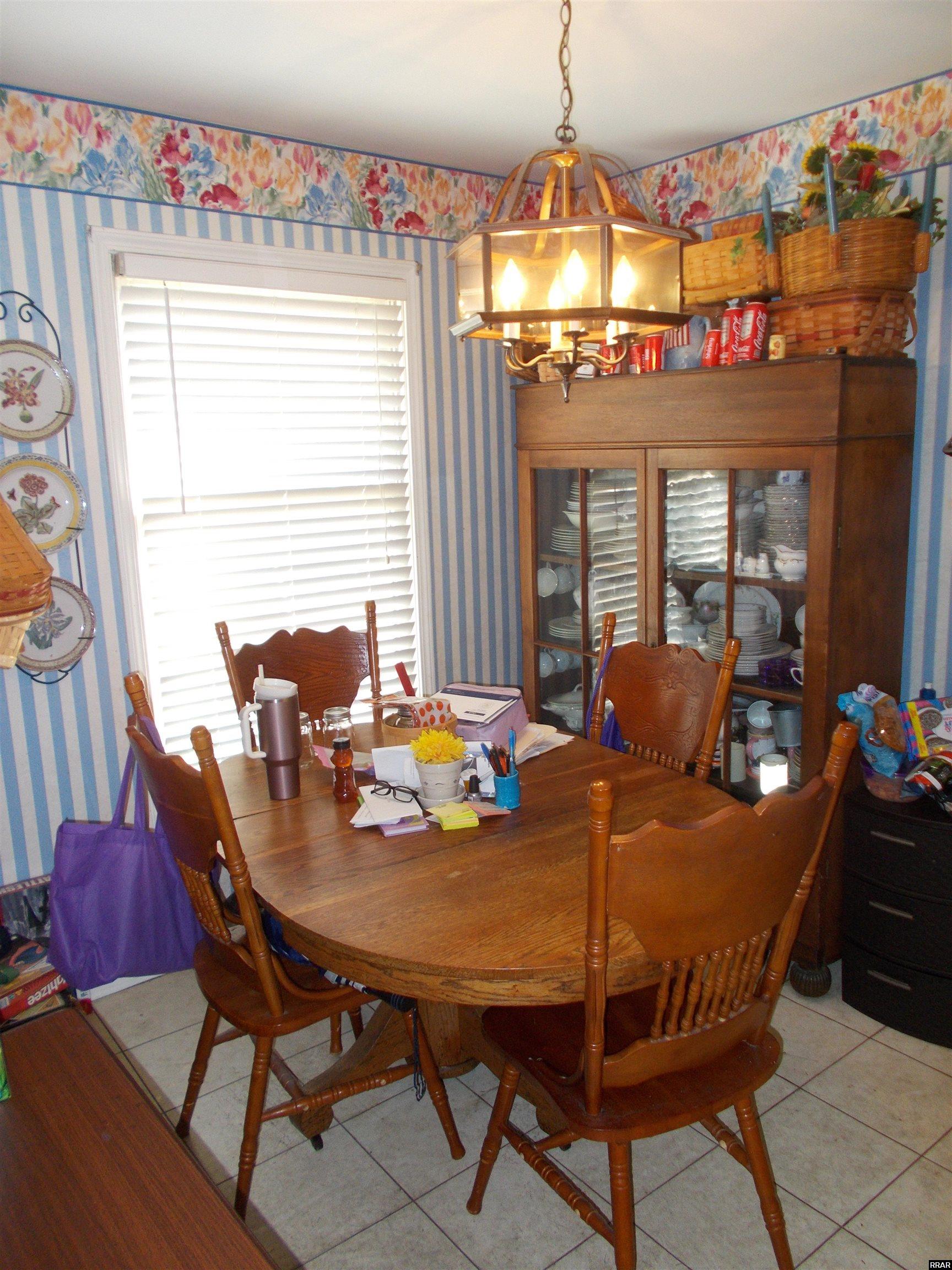 1810 Meadowlark Drive