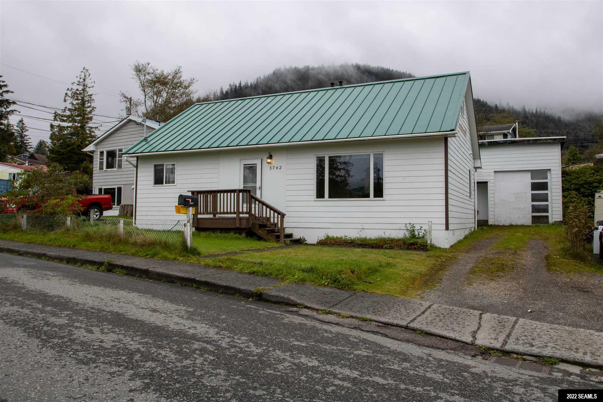 3742 Hillside Road, Ketchikan, Alaska 99901, 4 Bedrooms Bedrooms, ,1.5 BathroomsBathrooms,Residential,For Sale,Hillside Road,22862