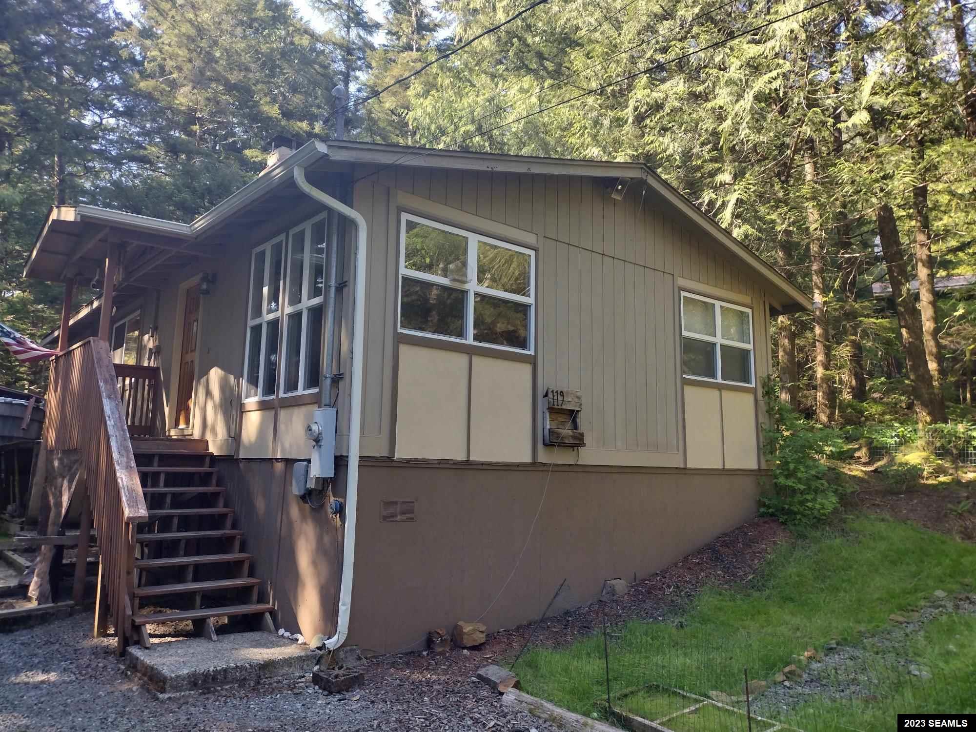 119 Mountain Ash Heights, Ketchikan, AK 99901, 3 Bedrooms Bedrooms, ,1 BathroomBathrooms,Residential,For Sale,Mountain Ash Heights,23371