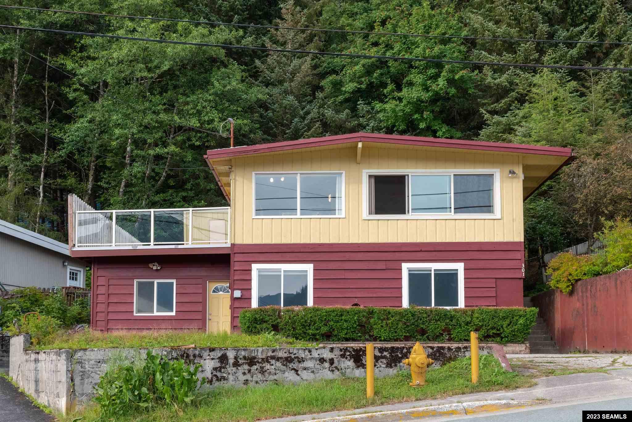 301 Highland Drive, Juneau, AK 99801, 3 Bedrooms Bedrooms, ,2 BathroomsBathrooms,Residential,For Sale,Highland Drive,23552