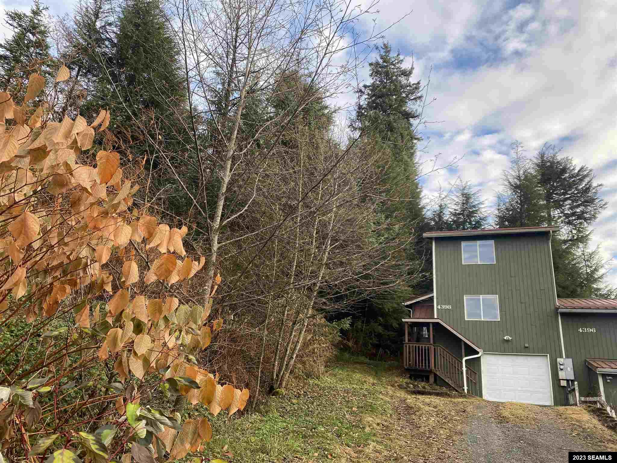 4398 Abby Way, Juneau, AK 99801, 2 Bedrooms Bedrooms, ,1 BathroomBathrooms,Residential,For Sale,Abby Way,23738