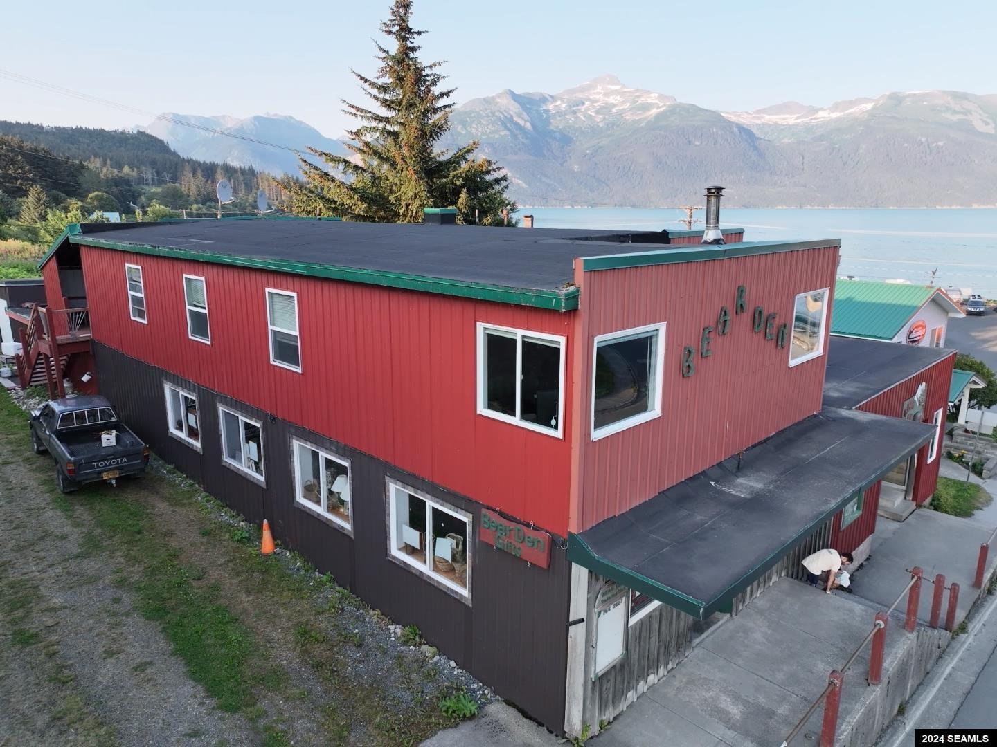 8 Main Street, Haines, AK 99827, ,Commercial/Industrial,For Sale,Main Street,24022