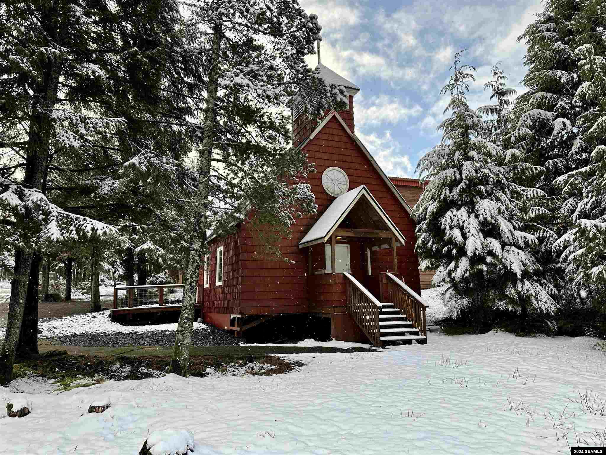 Clover Pass Community Church