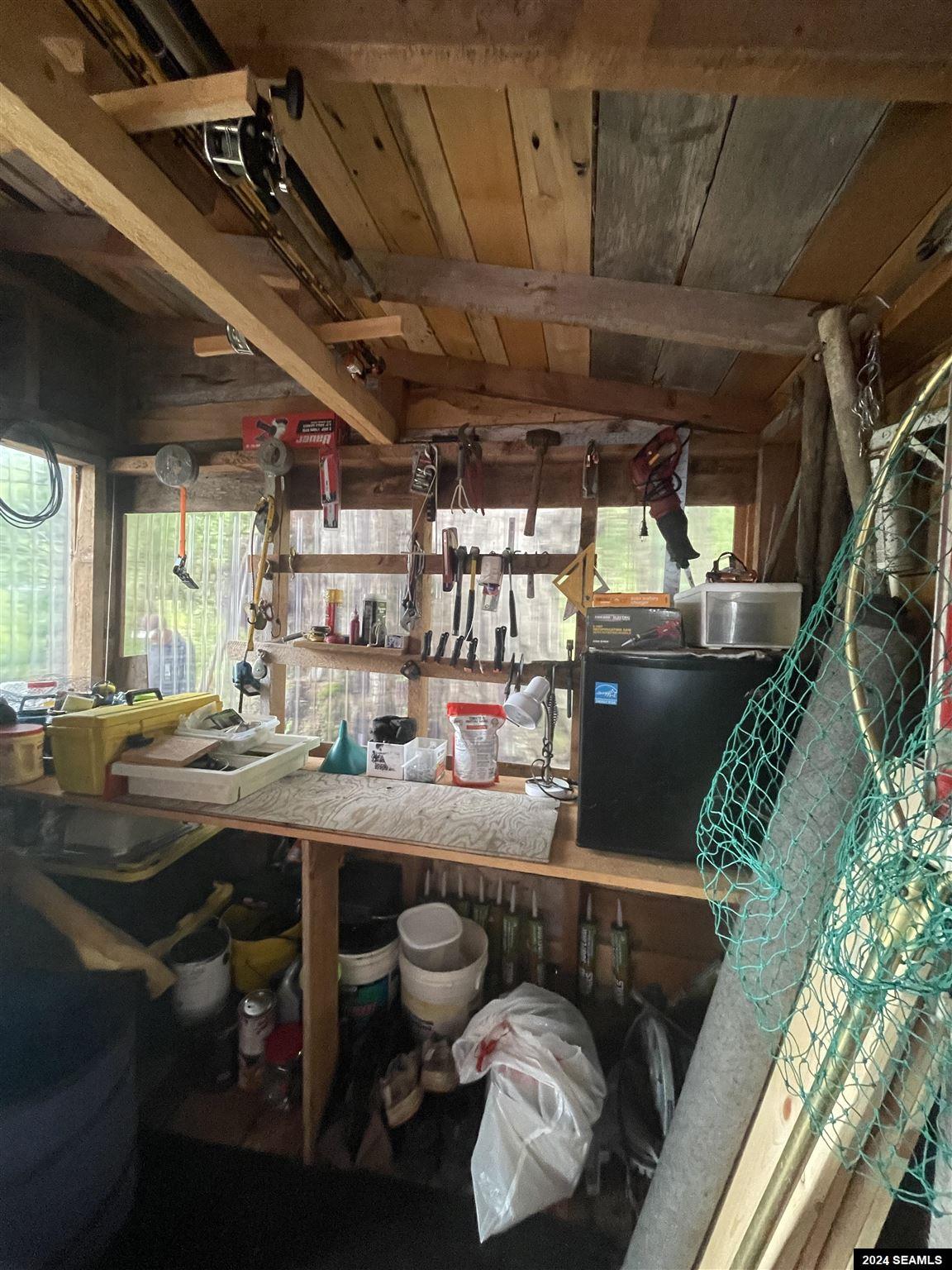 Residential 1 Bedroom Price 329,000 24299