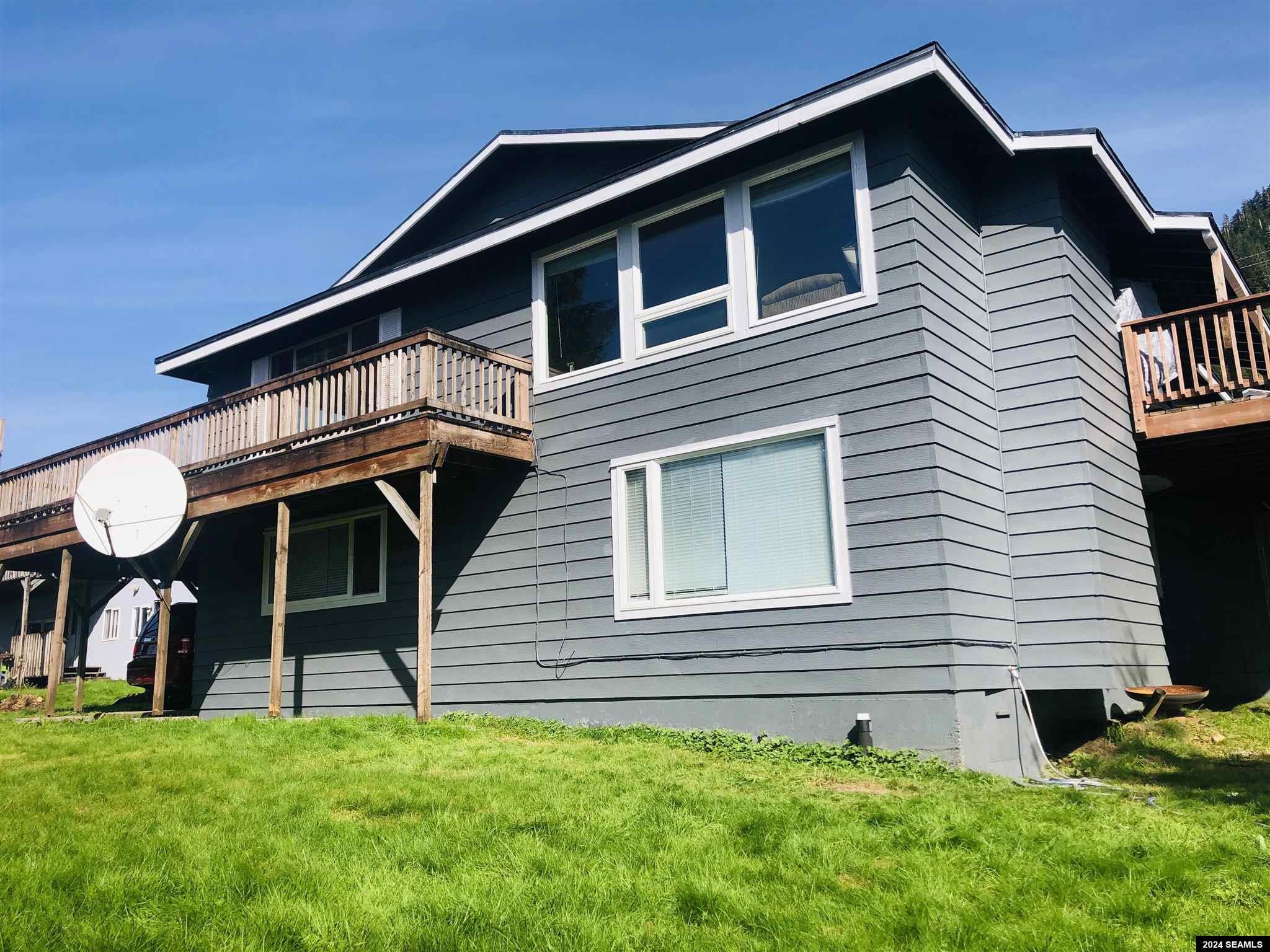 Multifamily Price 569,000 24790