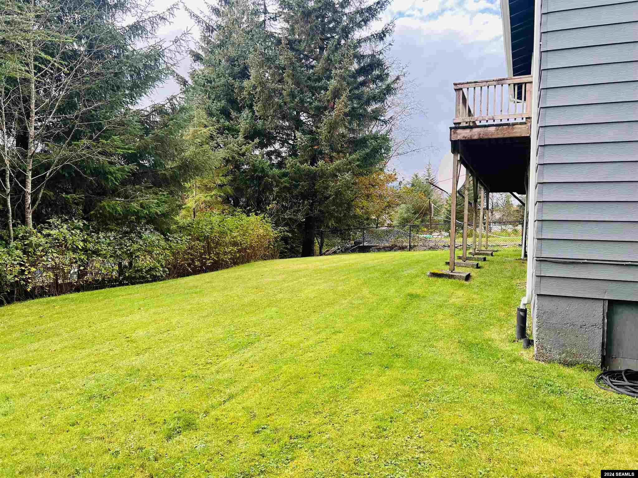 Multifamily Price 569,000 24790