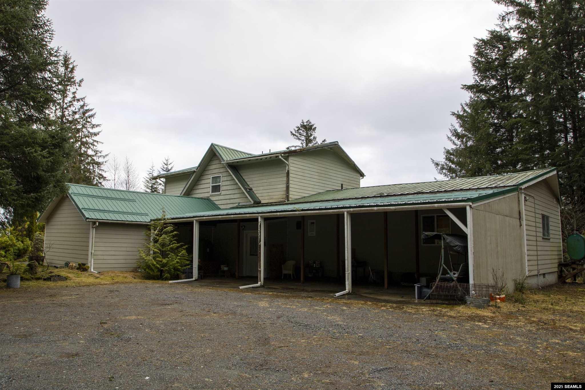6804 Roosevelt Drive, Ketchikan, Alaska 99901, 4 Bedrooms Bedrooms, ,2 BathroomsBathrooms,Residential,For Sale,Roosevelt Drive,25182