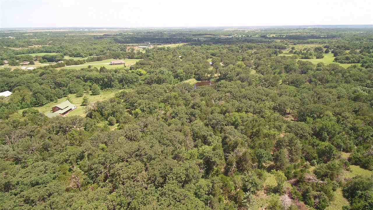 Totally wooded lot! Wildlife aplenty! If you enjoy the outdoors, this is a dream lot to build on.