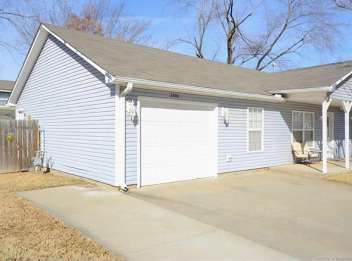 2208 Post Oak Drive