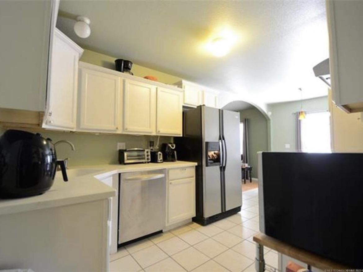 2208 Post Oak Drive