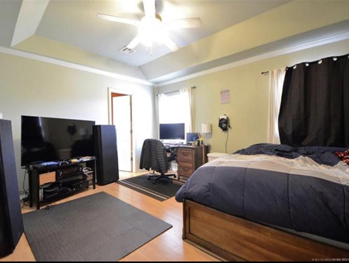 2208 Post Oak Drive