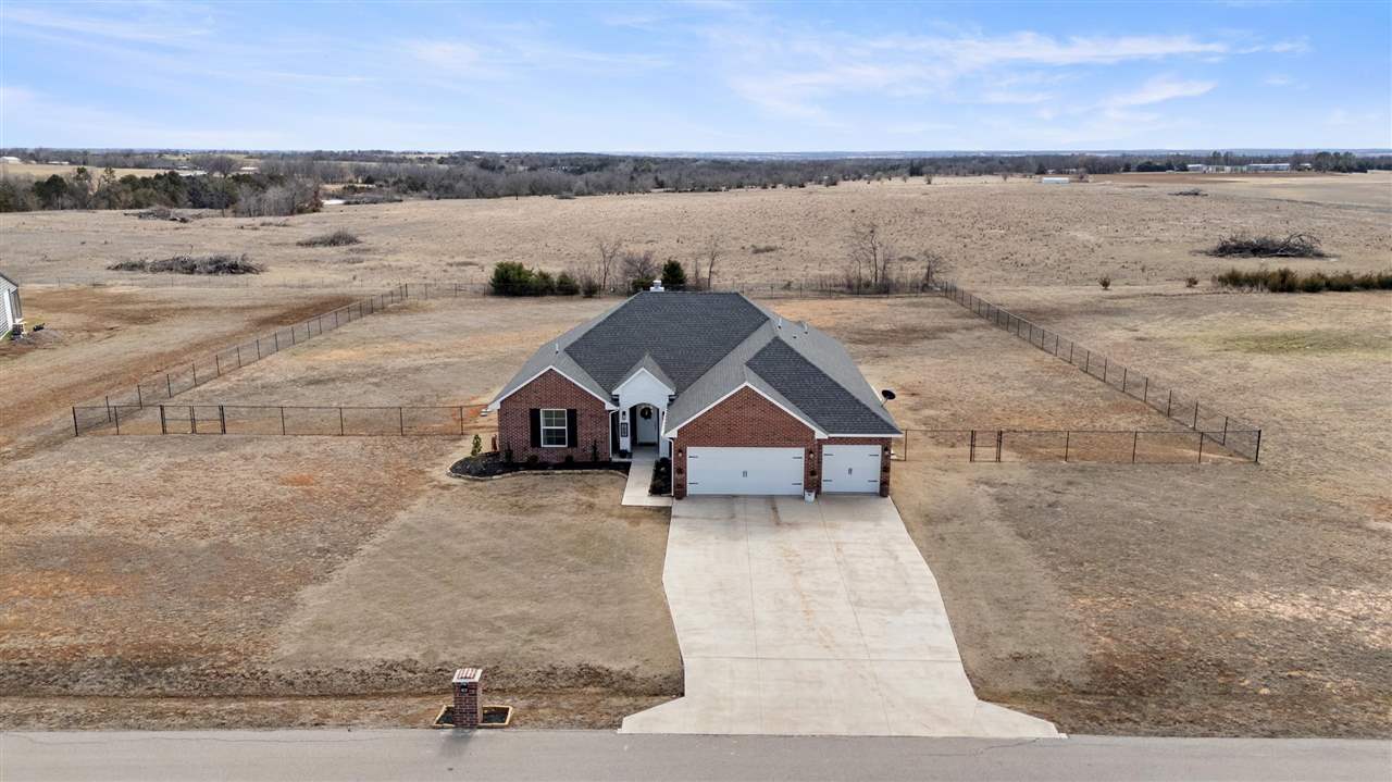 1807 W Forest Ridge
