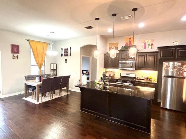 327 E Copper Canyon Avenue