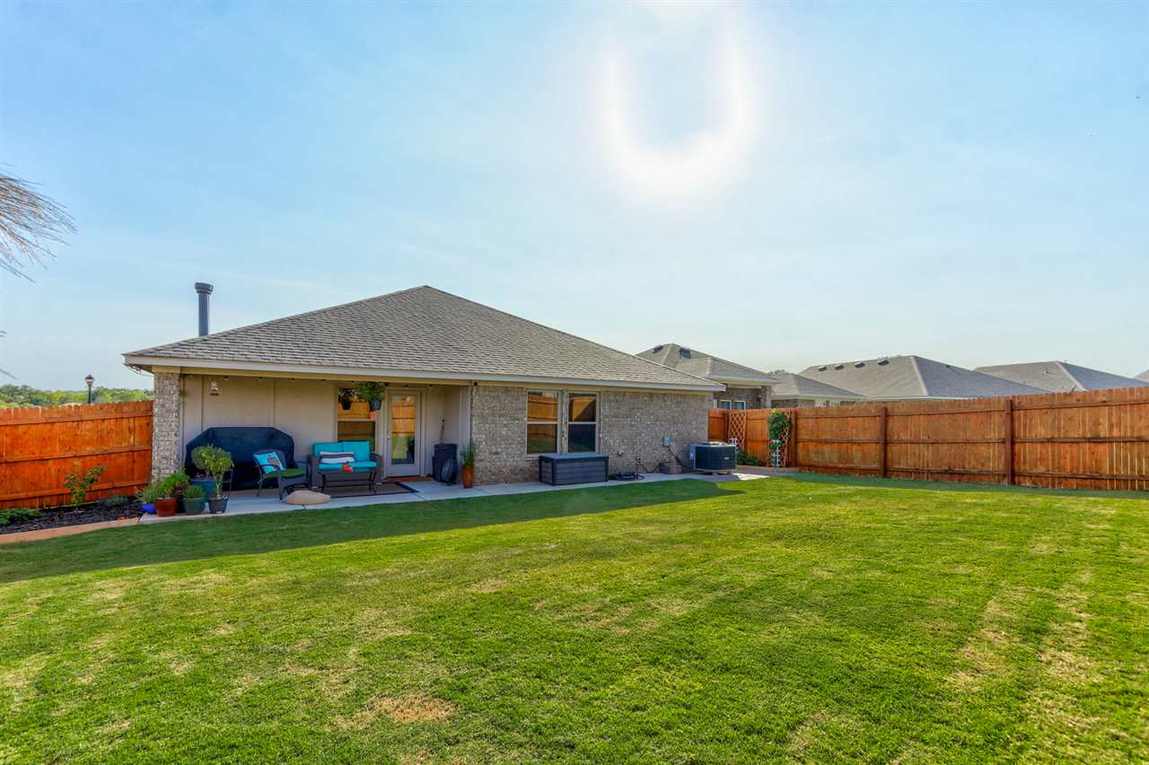 1127 S Landry Ln