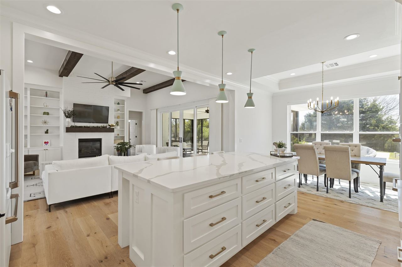 4312 Nightfall Lane