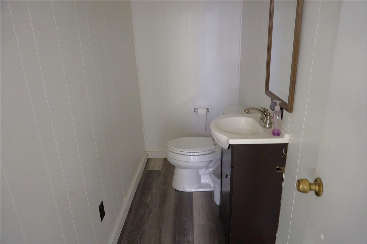 Listing Carousel Slide