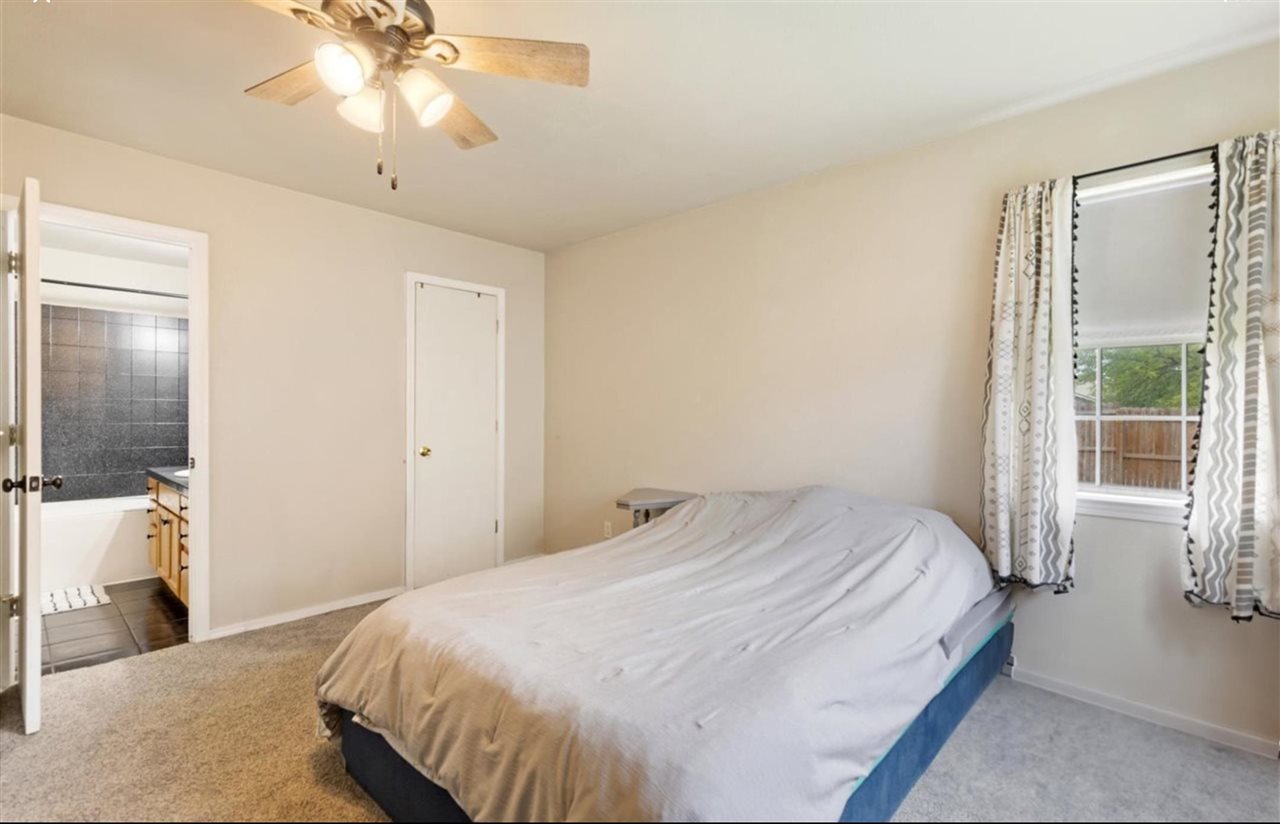 2209 E Post Oak Drive
