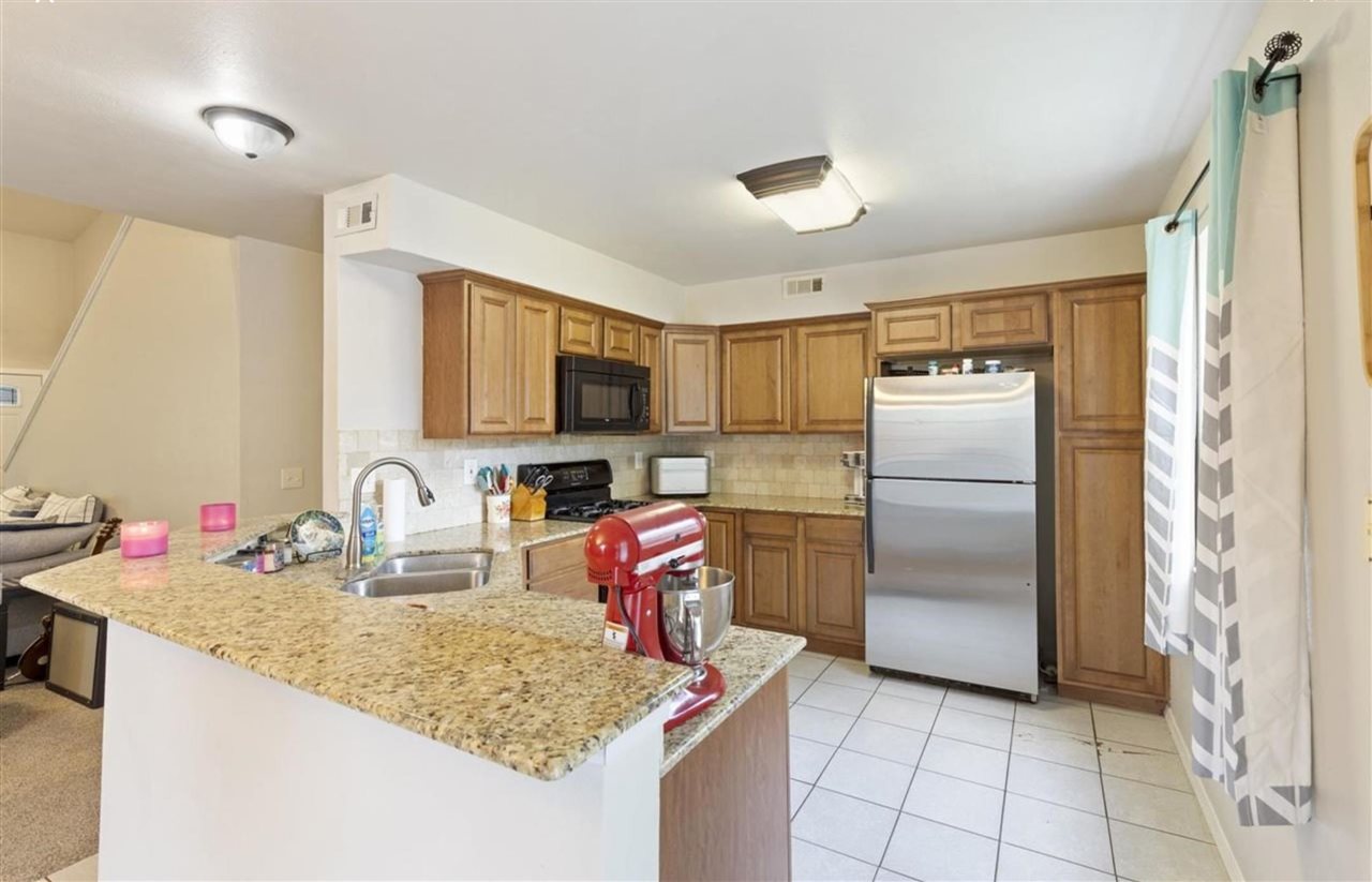 2209 E Post Oak Drive