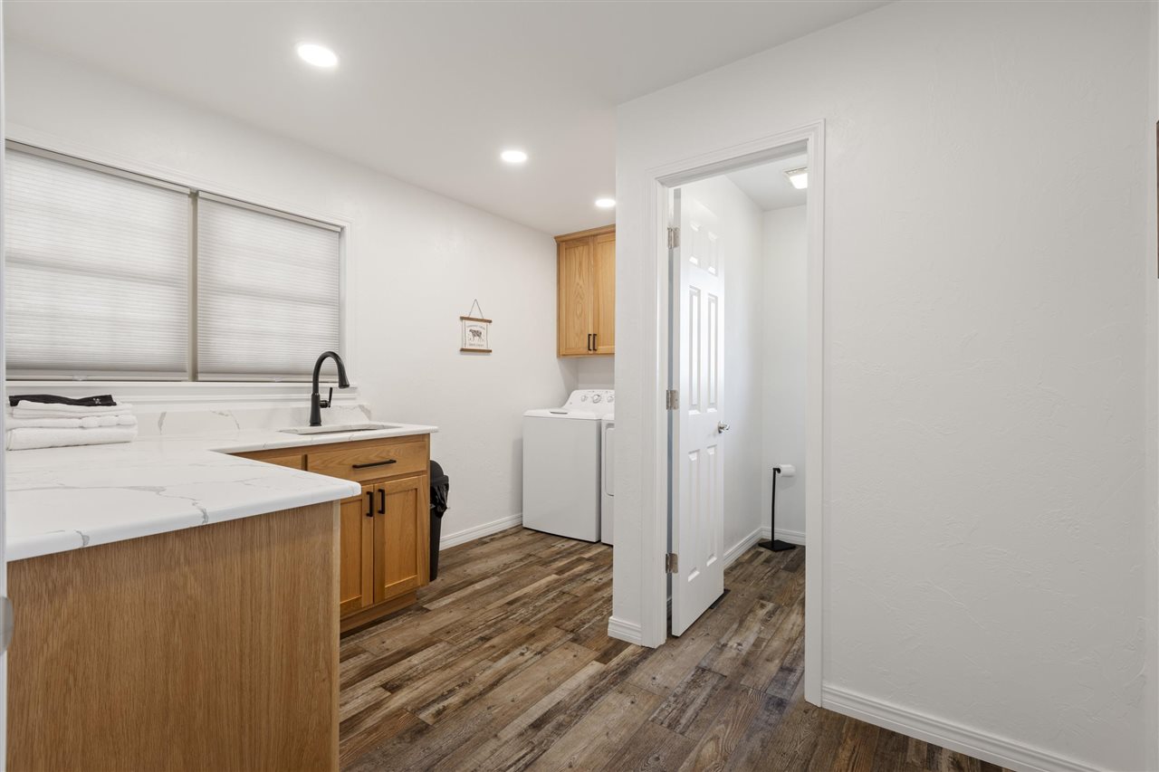 Listing Carousel Slide