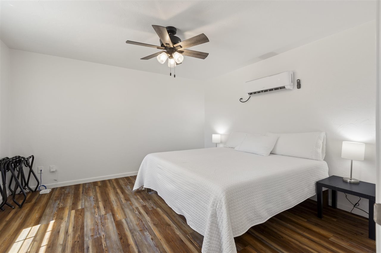 Listing Carousel Slide