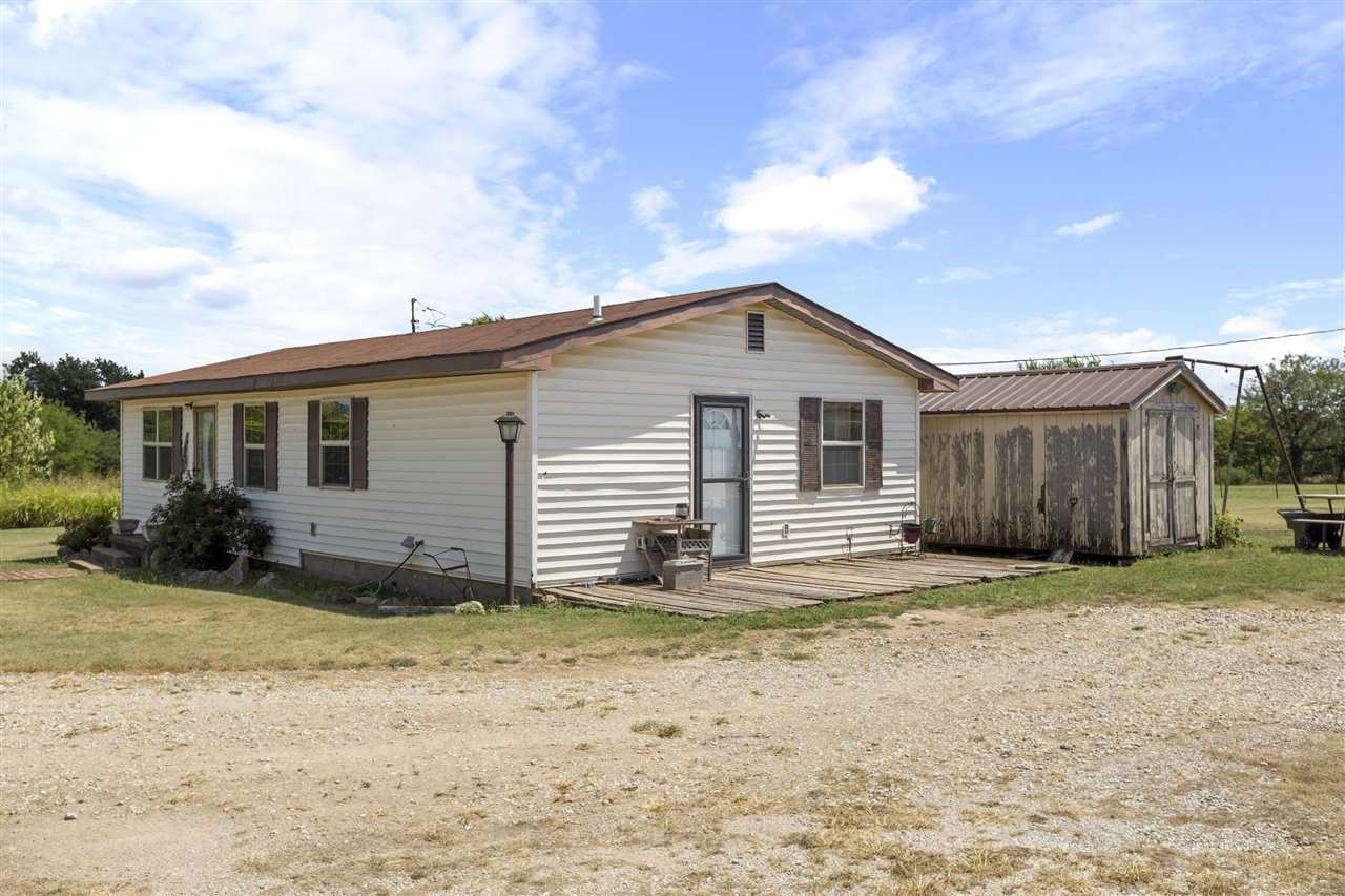 Listing Carousel Slide