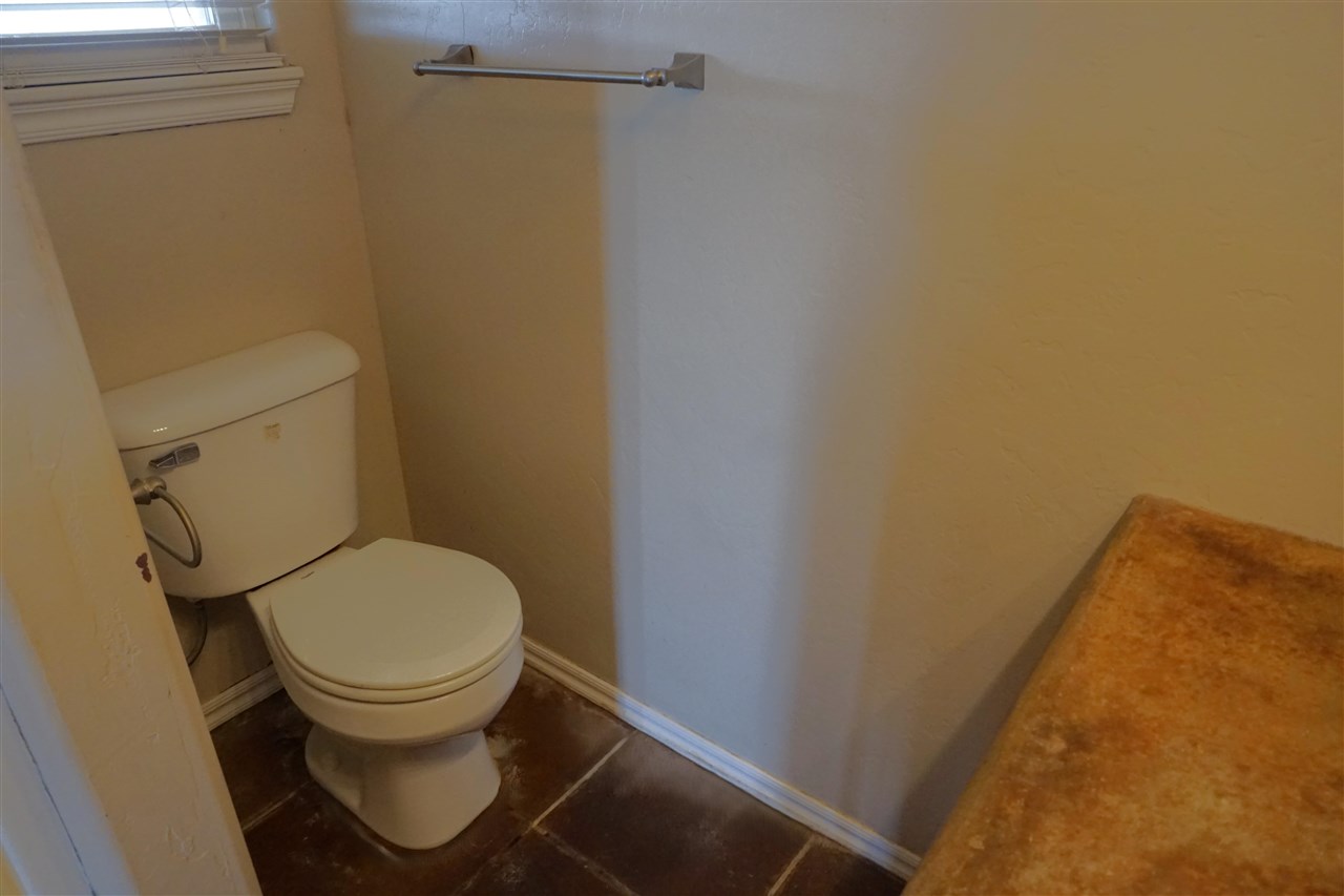 Listing Carousel Slide