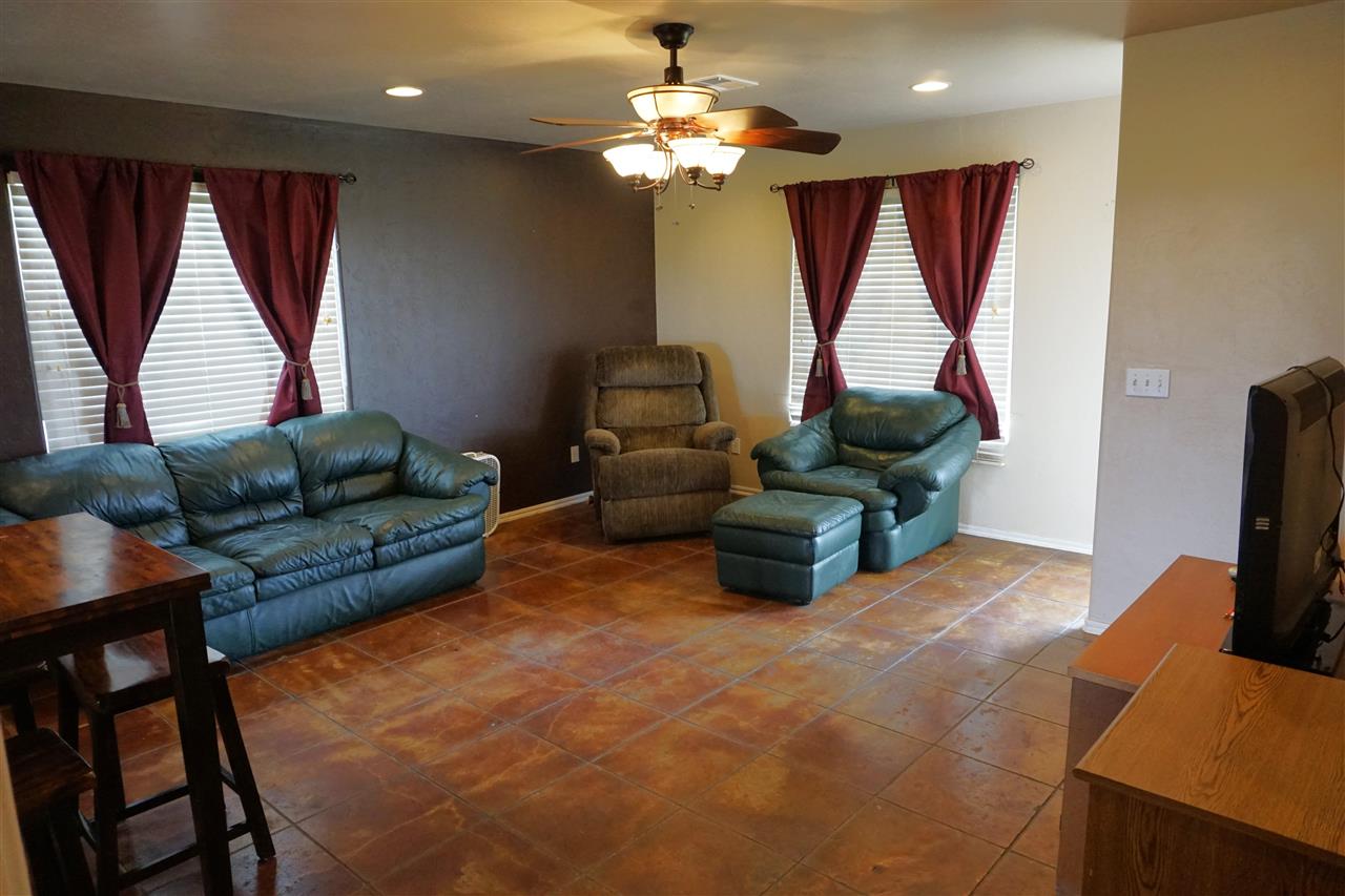 Listing Carousel Slide