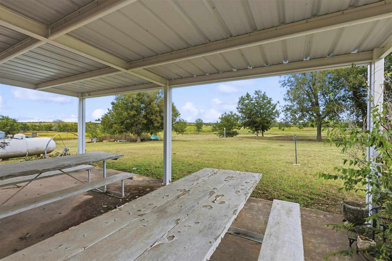 Listing Carousel Slide