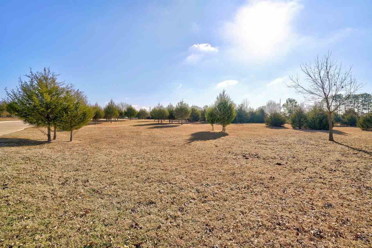 Lot 17 W Laguna Lane