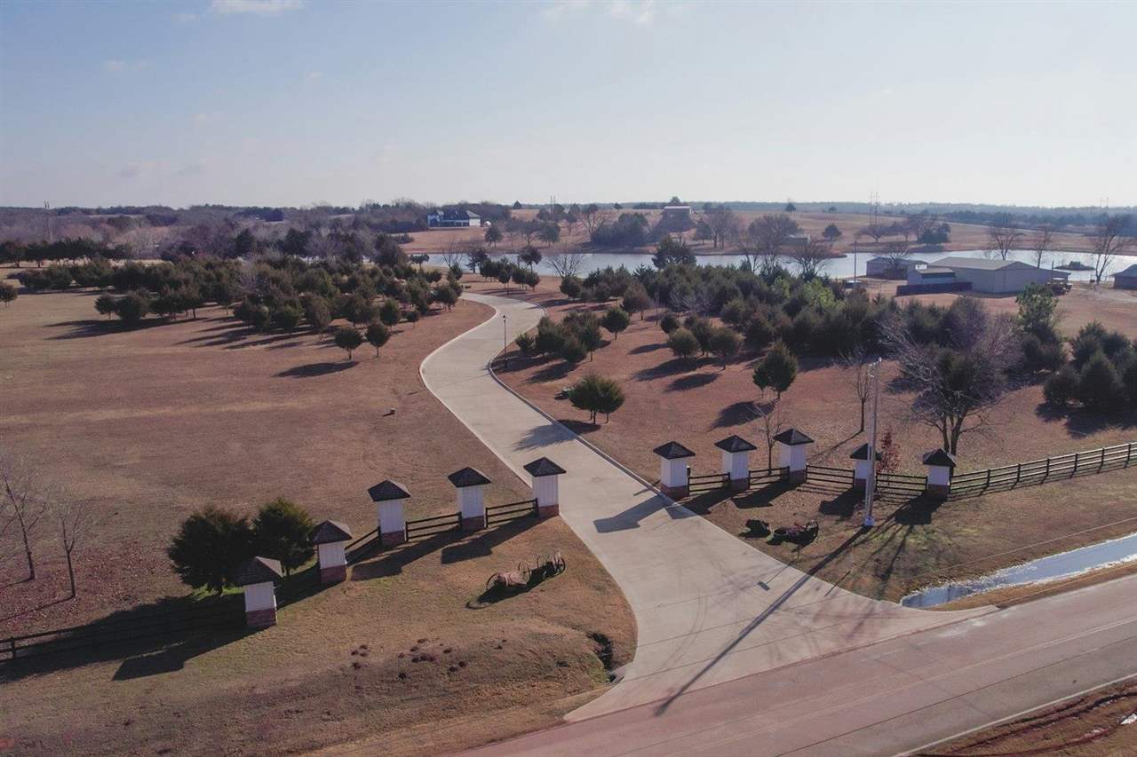 Lot 17 W Laguna Lane