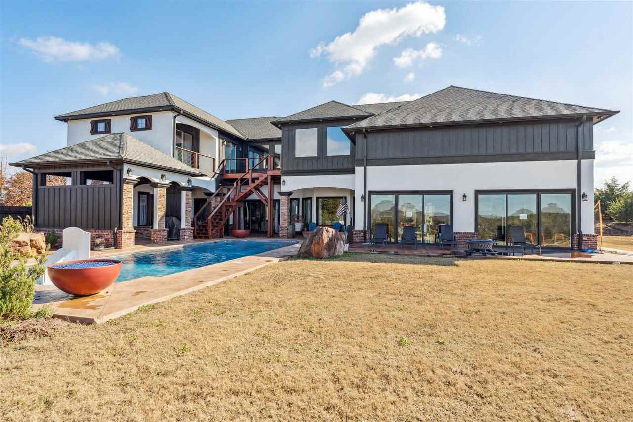 4417 Laguna Lane