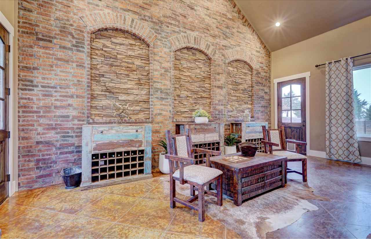 4417 Laguna Lane