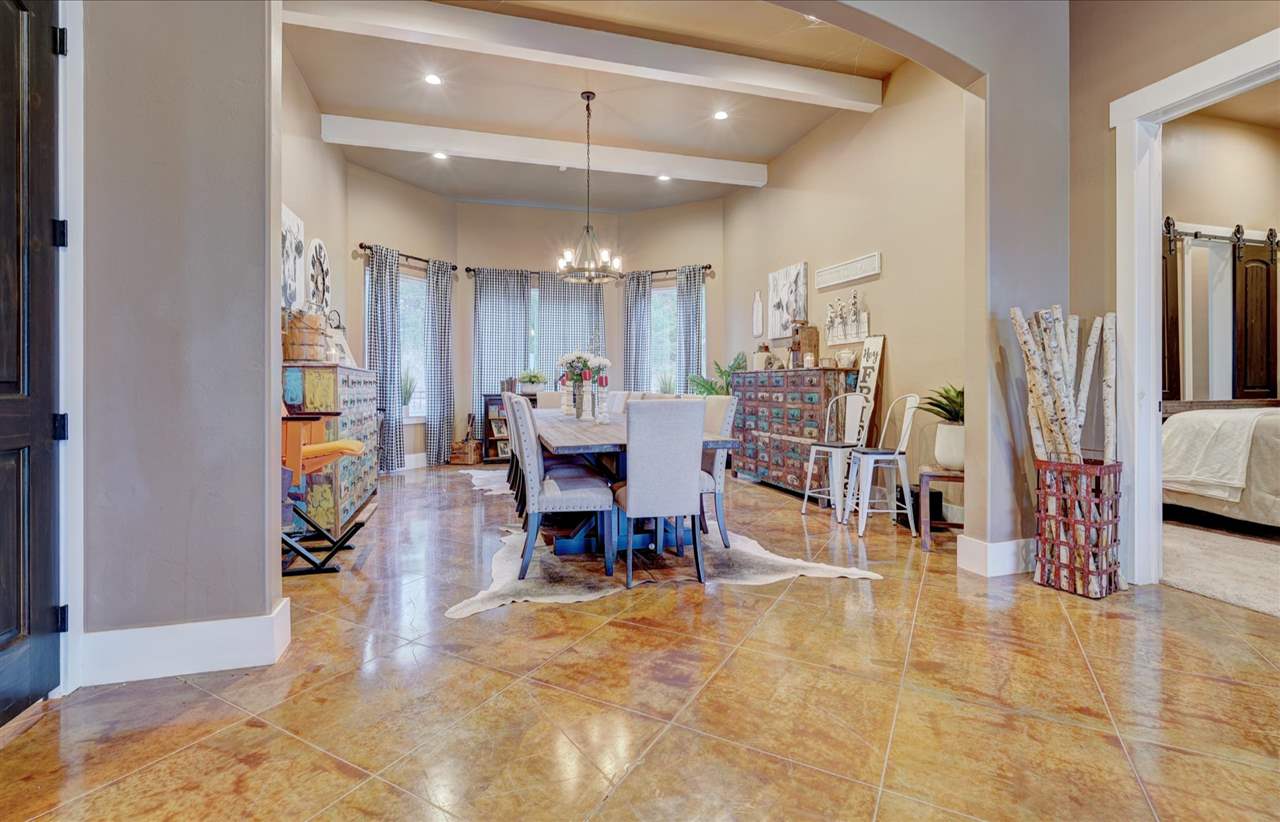 4417 Laguna Lane