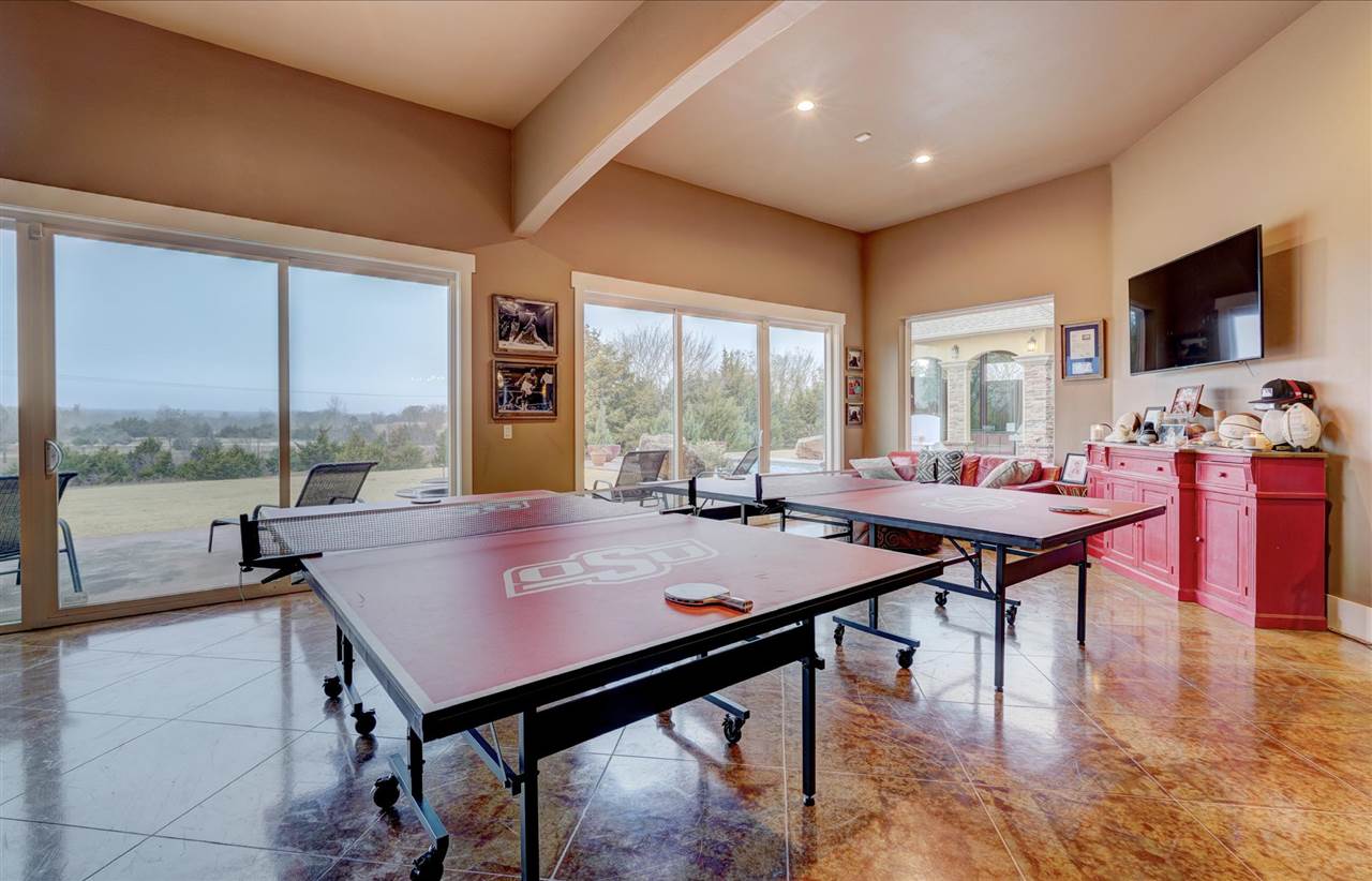 4417 Laguna Lane