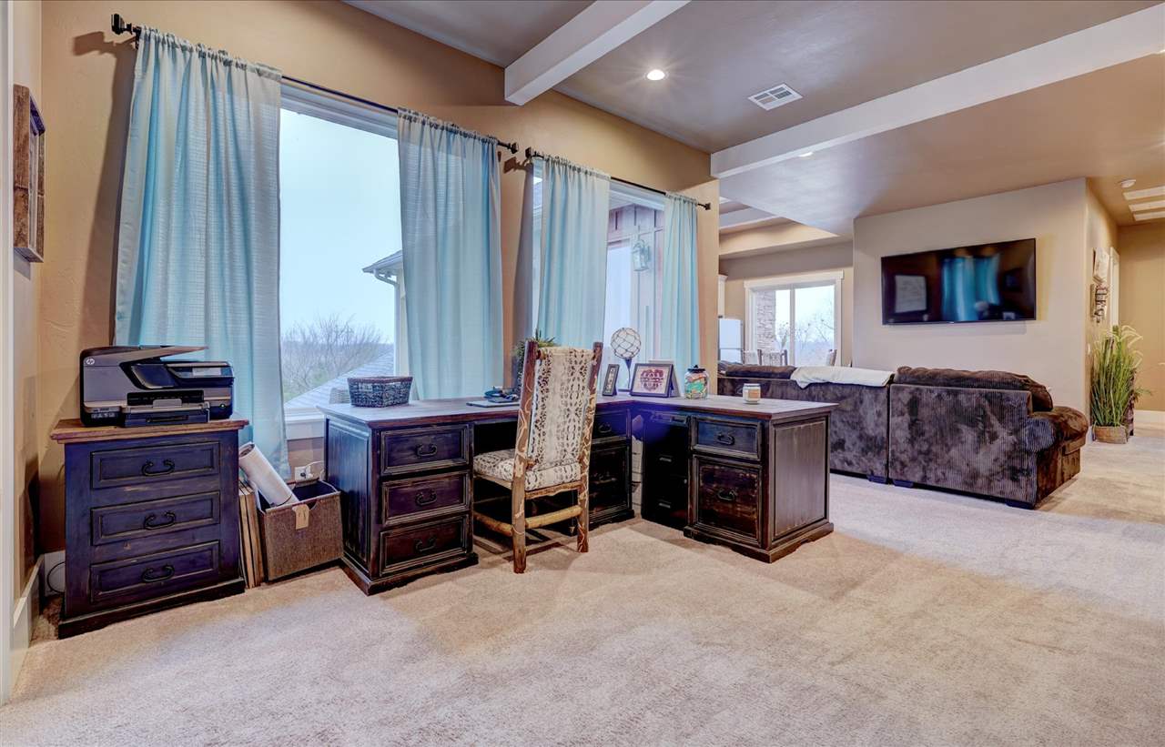 4417 Laguna Lane
