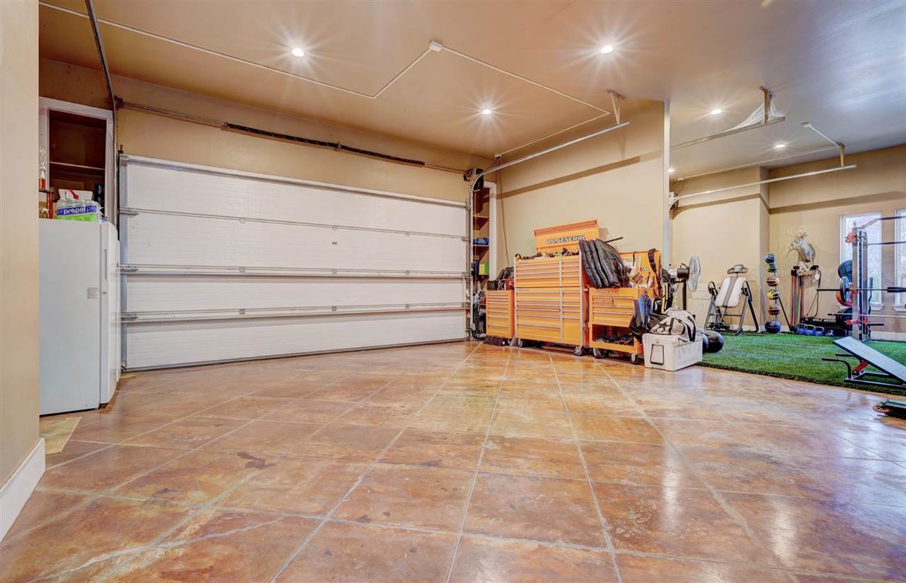 4417 Laguna Lane