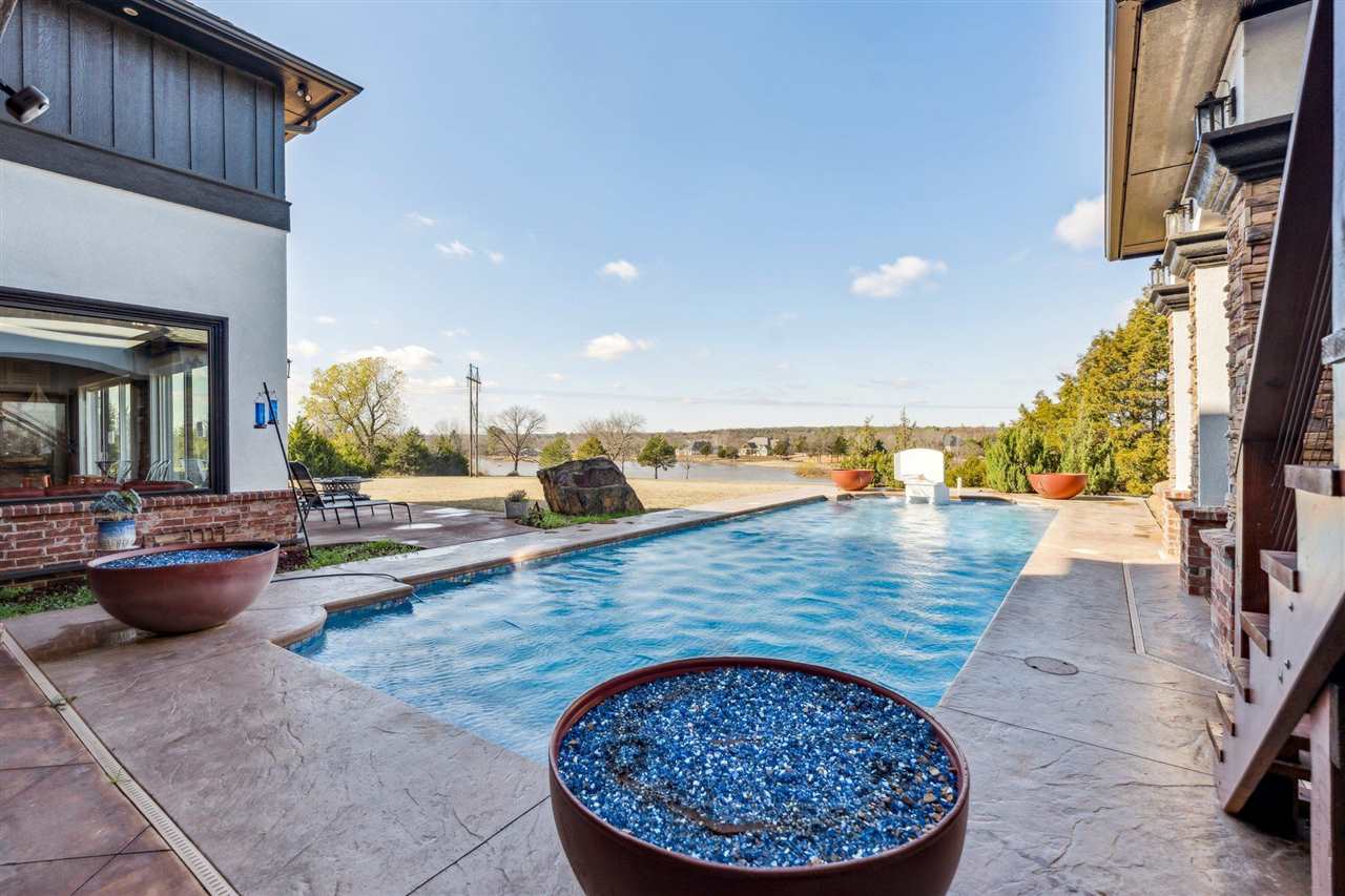 4417 Laguna Lane
