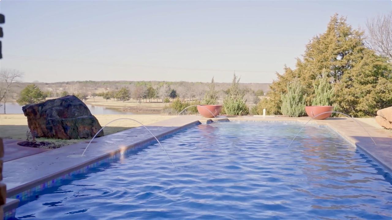 4417 Laguna Lane