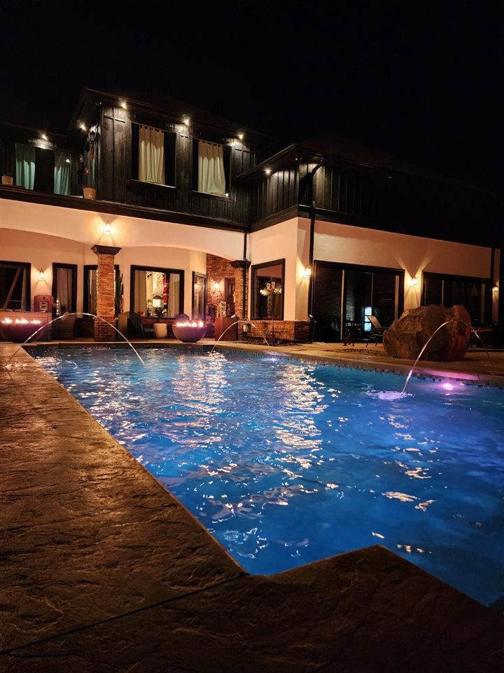 4417 Laguna Lane