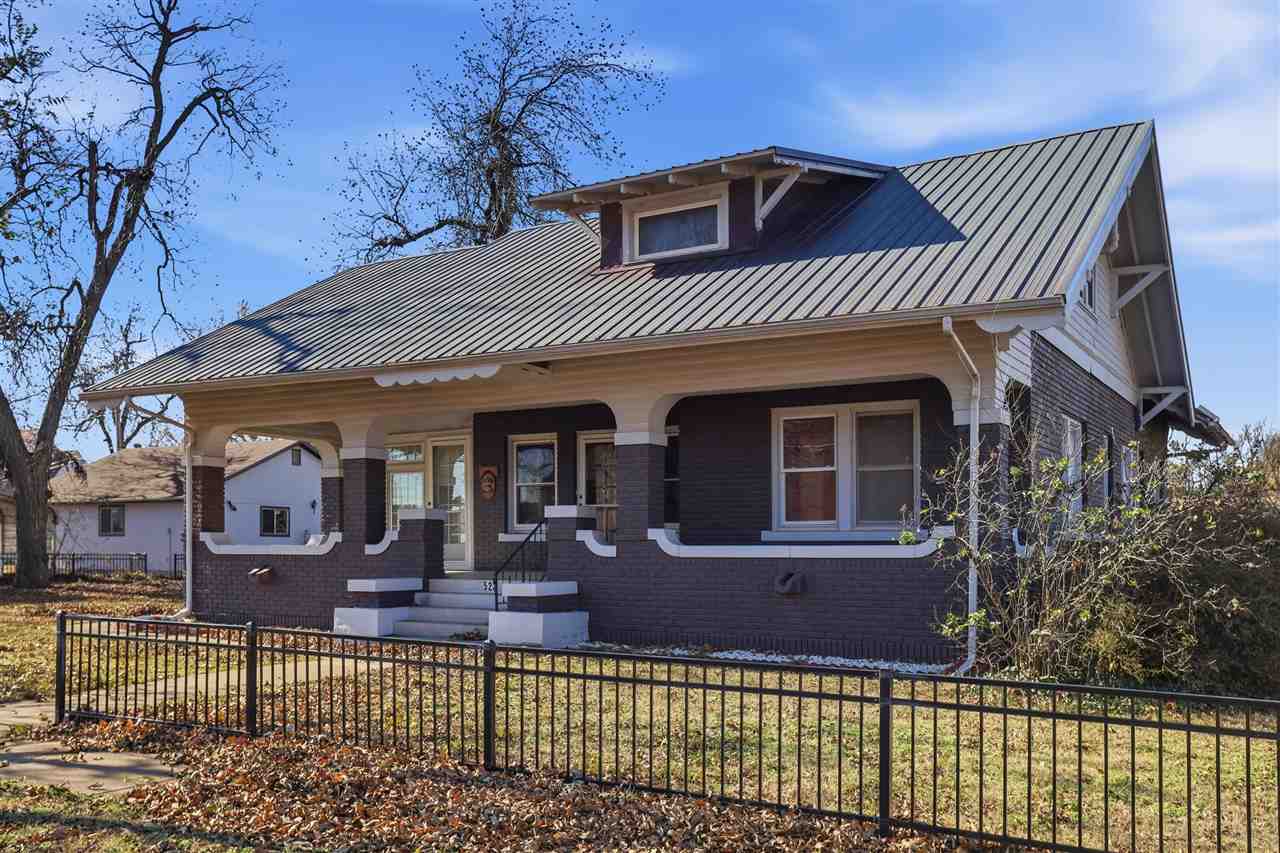 Listing Carousel Slide