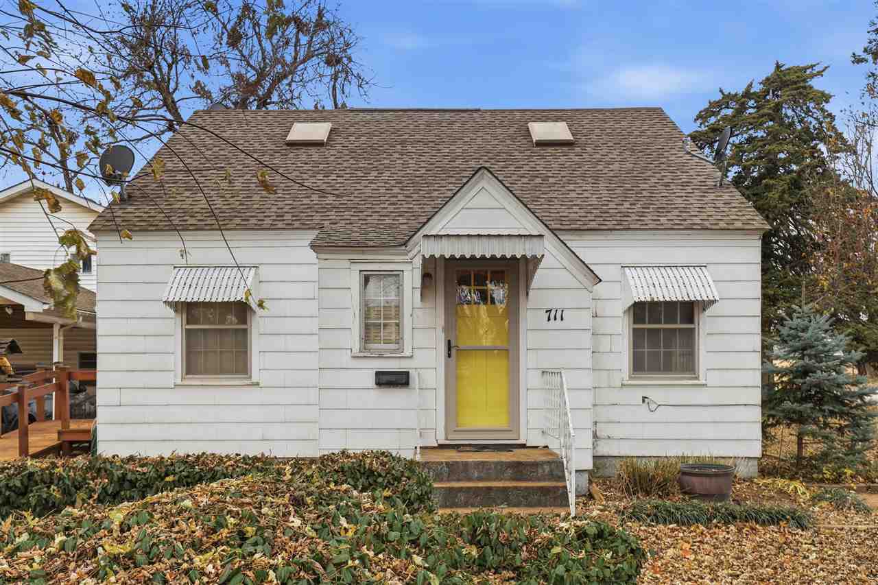 Listing Carousel Slide